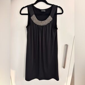 Elegant Black Sleeveless Dress